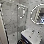 Stylish Centre Hideaway & Private Hot Tub